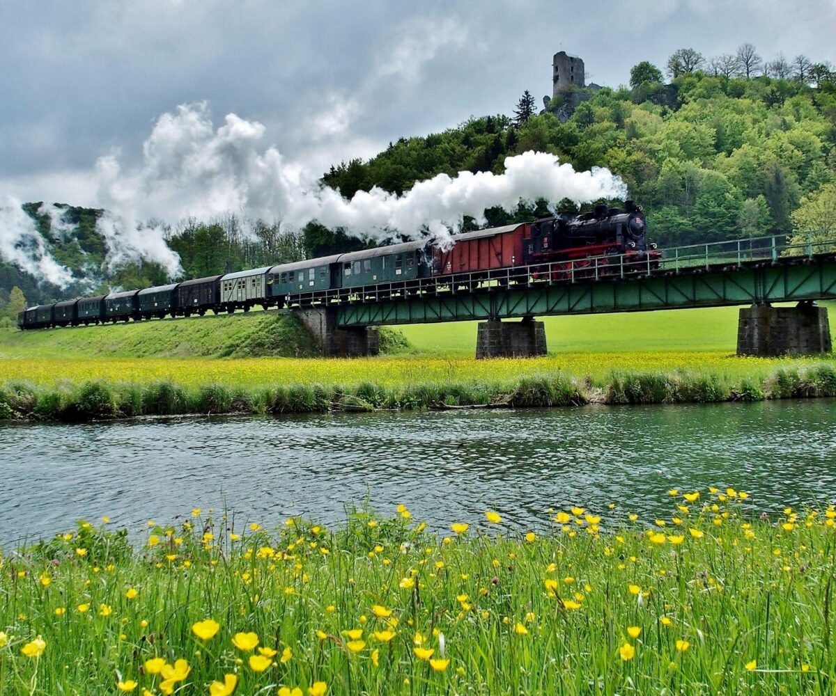 Foto des Monats April 2022 “Brücken”